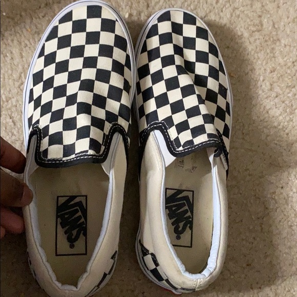 Checkered vans - Picture 1 of 4